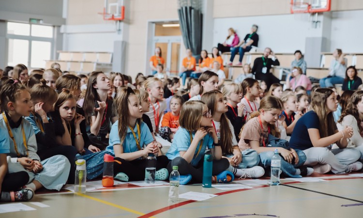 9. Przegląd Schol Pijarskich
